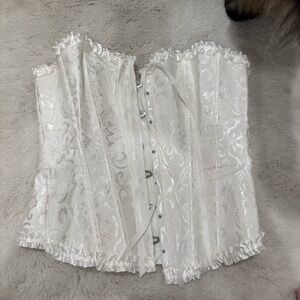 Elegant White Lace Corset